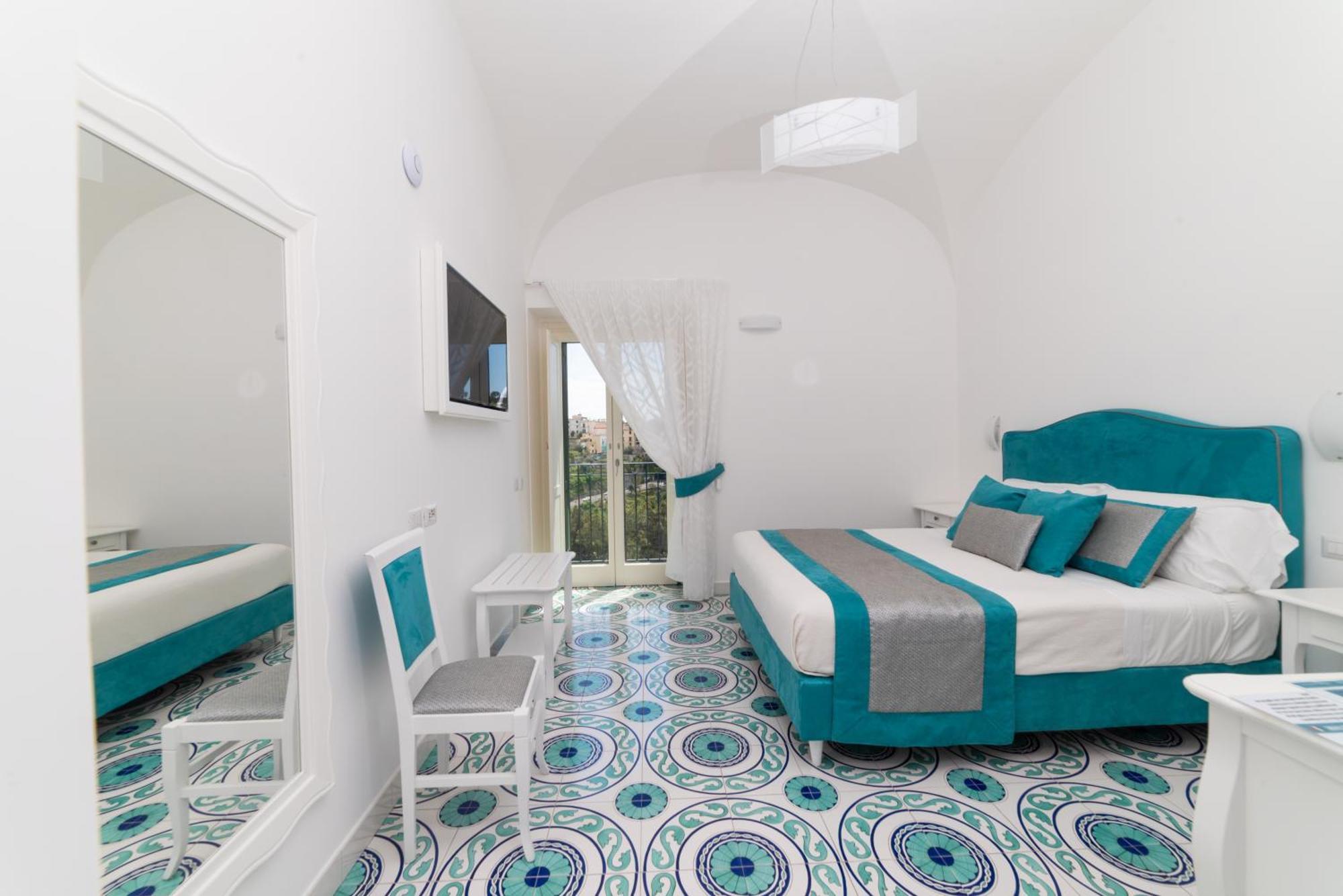 Suites In The Amalfi Coast - Guesthouse With Terrace Near Amalfi - Breathtaking View Of Ravello Scala Zewnętrze zdjęcie