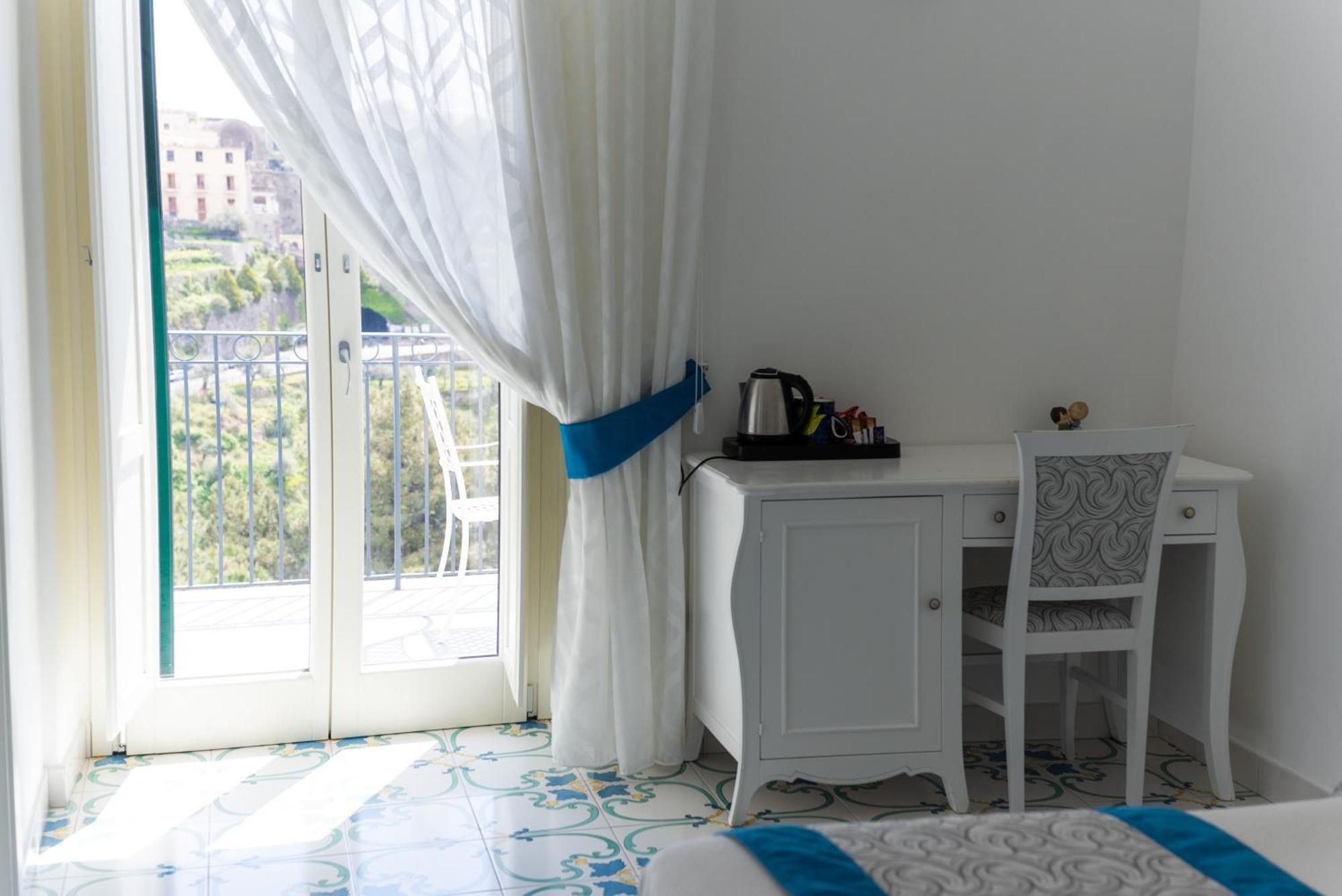Suites In The Amalfi Coast - Guesthouse With Terrace Near Amalfi - Breathtaking View Of Ravello Scala Zewnętrze zdjęcie