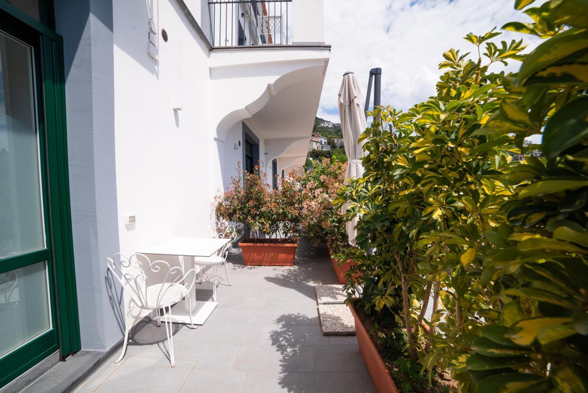 Suites In The Amalfi Coast - Guesthouse With Terrace Near Amalfi - Breathtaking View Of Ravello Scala Zewnętrze zdjęcie